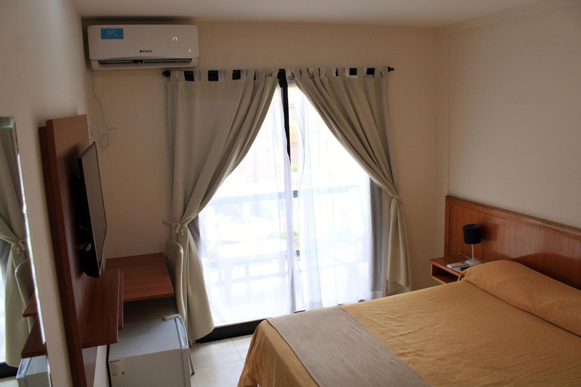 לה לוסילה דל מר Hotel Bella Costa מראה חיצוני תמונה