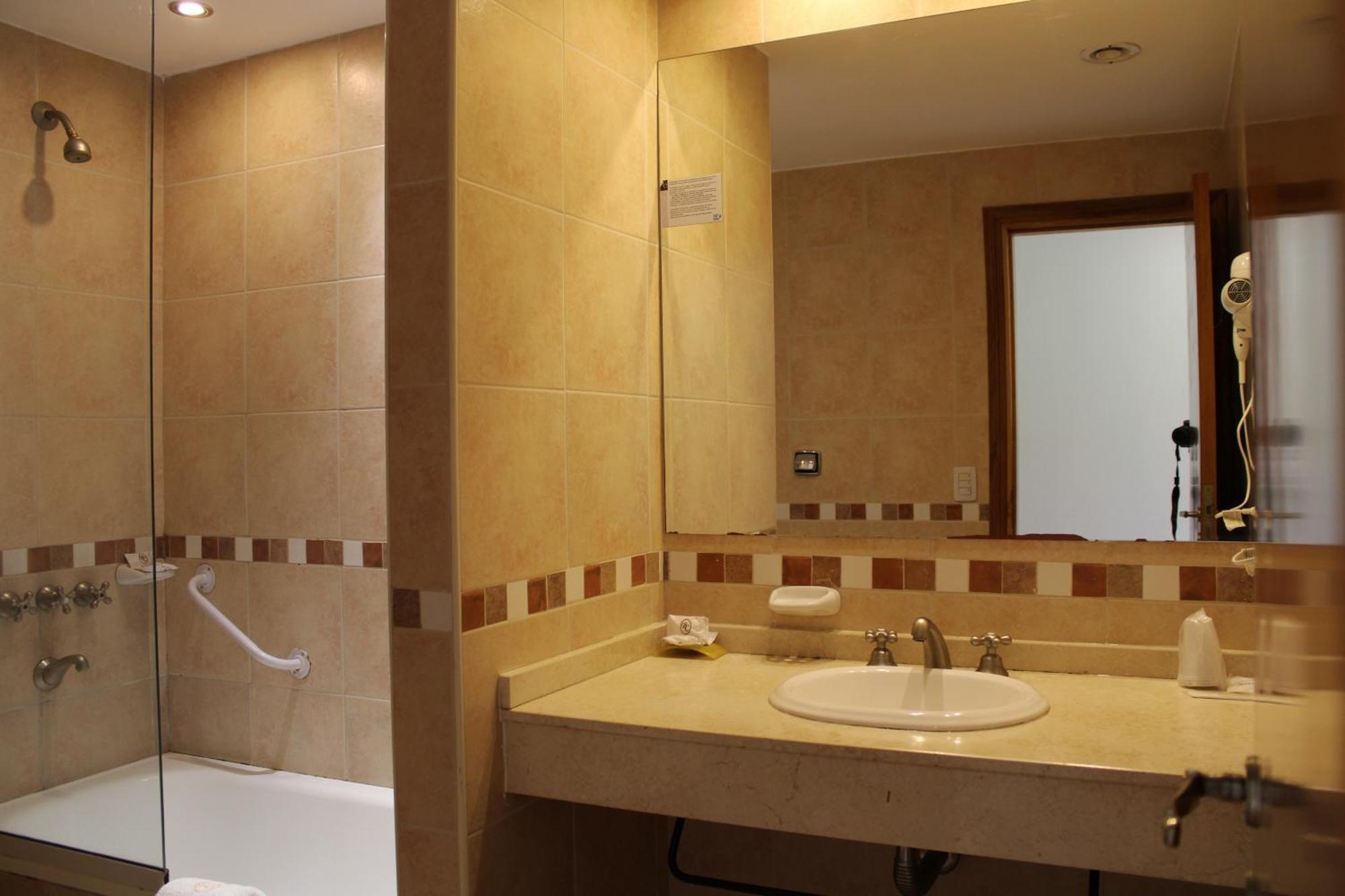 לה לוסילה דל מר Hotel Bella Costa מראה חיצוני תמונה