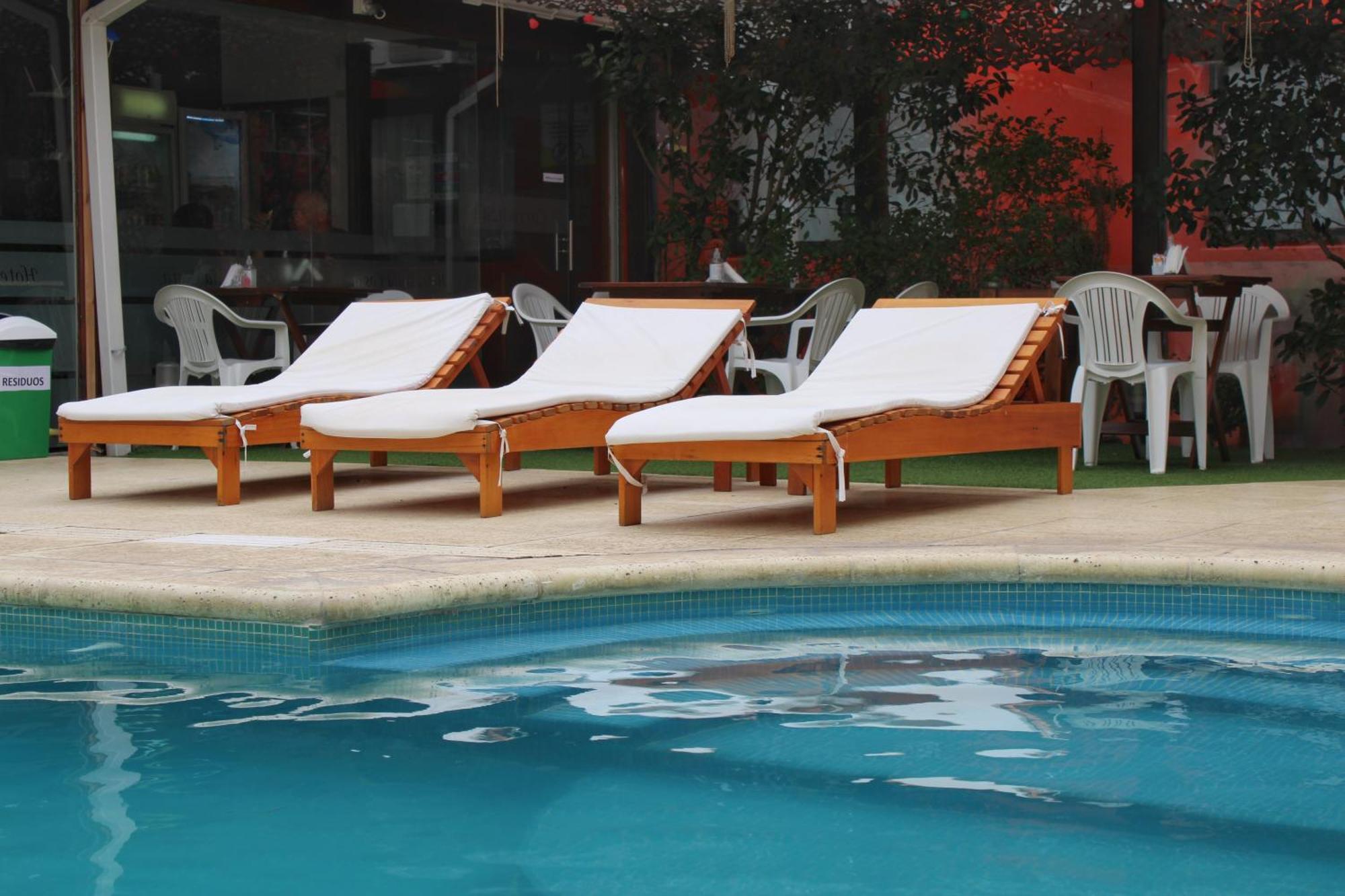לה לוסילה דל מר Hotel Bella Costa מראה חיצוני תמונה